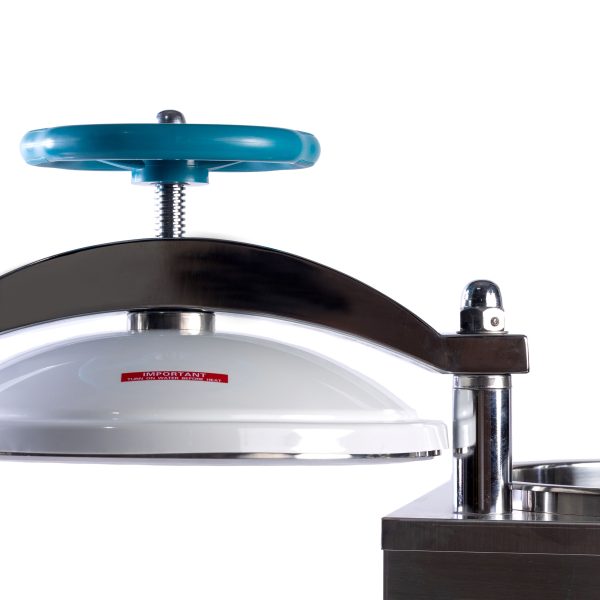 Vertical Pressure Steam Sterilizer(LCD display automation) - Image 4